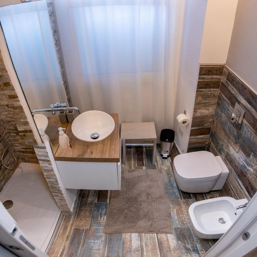 Catalani Charme Apartament カリアリ エクステリア 写真